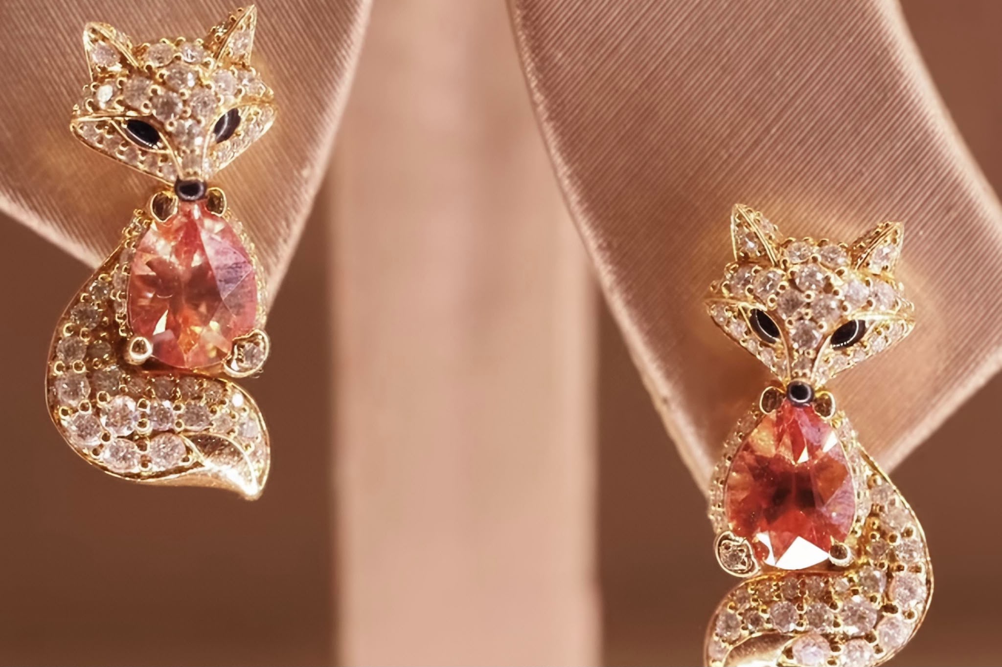 Padparadscha safir yüzük tasarımı - Swan atölyesi